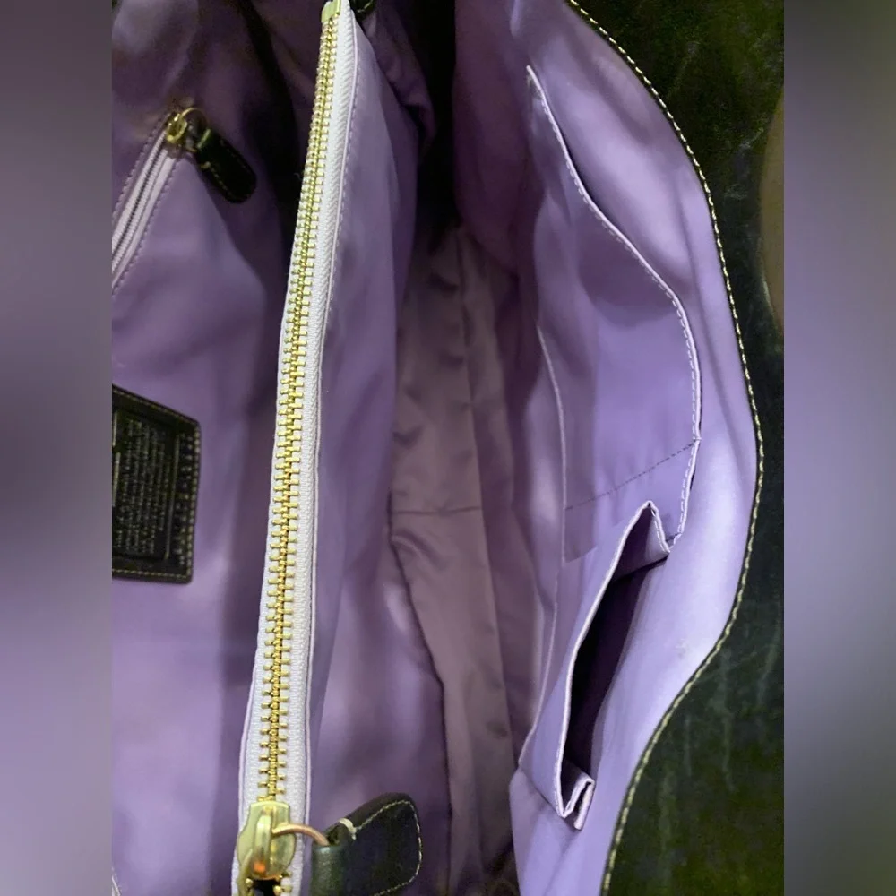 Coach Garnet Signature Sateen handbag (2009) - Picture 9 of 15